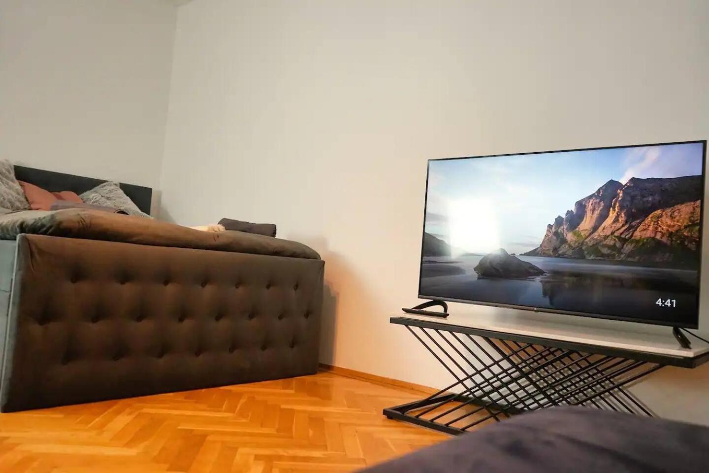 City Nook Apartments Near Hauptbahnhof Вена Экстерьер фото