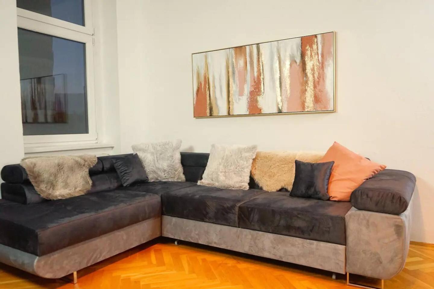 City Nook Apartments Near Hauptbahnhof Вена Экстерьер фото