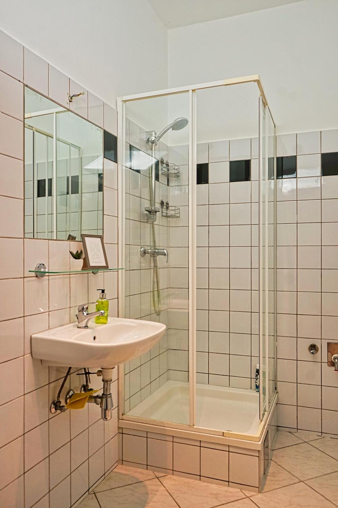 City Nook Apartments Near Hauptbahnhof Вена Экстерьер фото